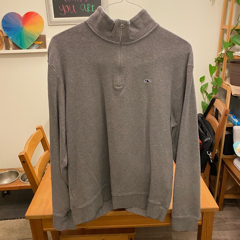 Vinyard Vines 1/4 zip. Size Large.